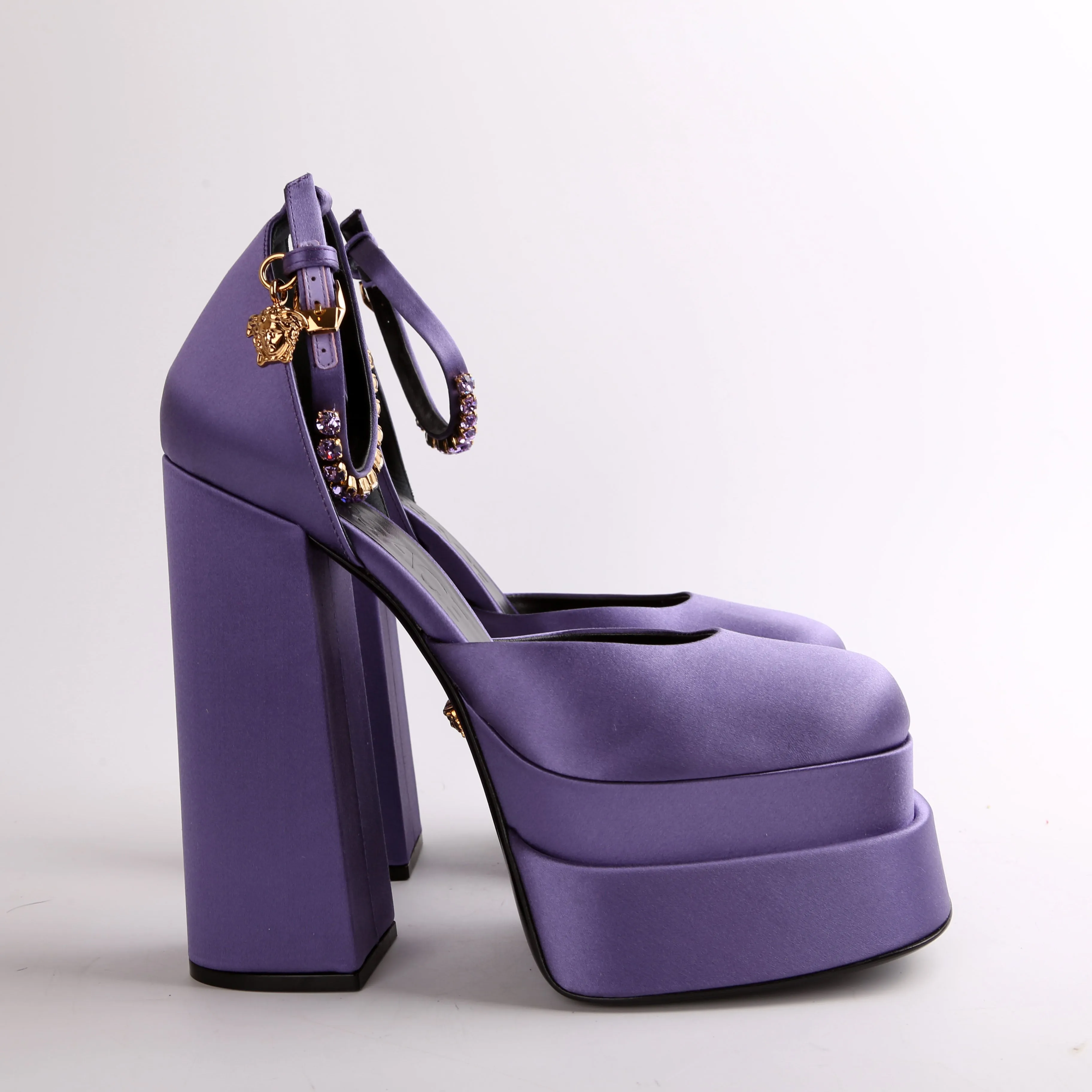 Aevitas Double Platform Pumps Size 39.5