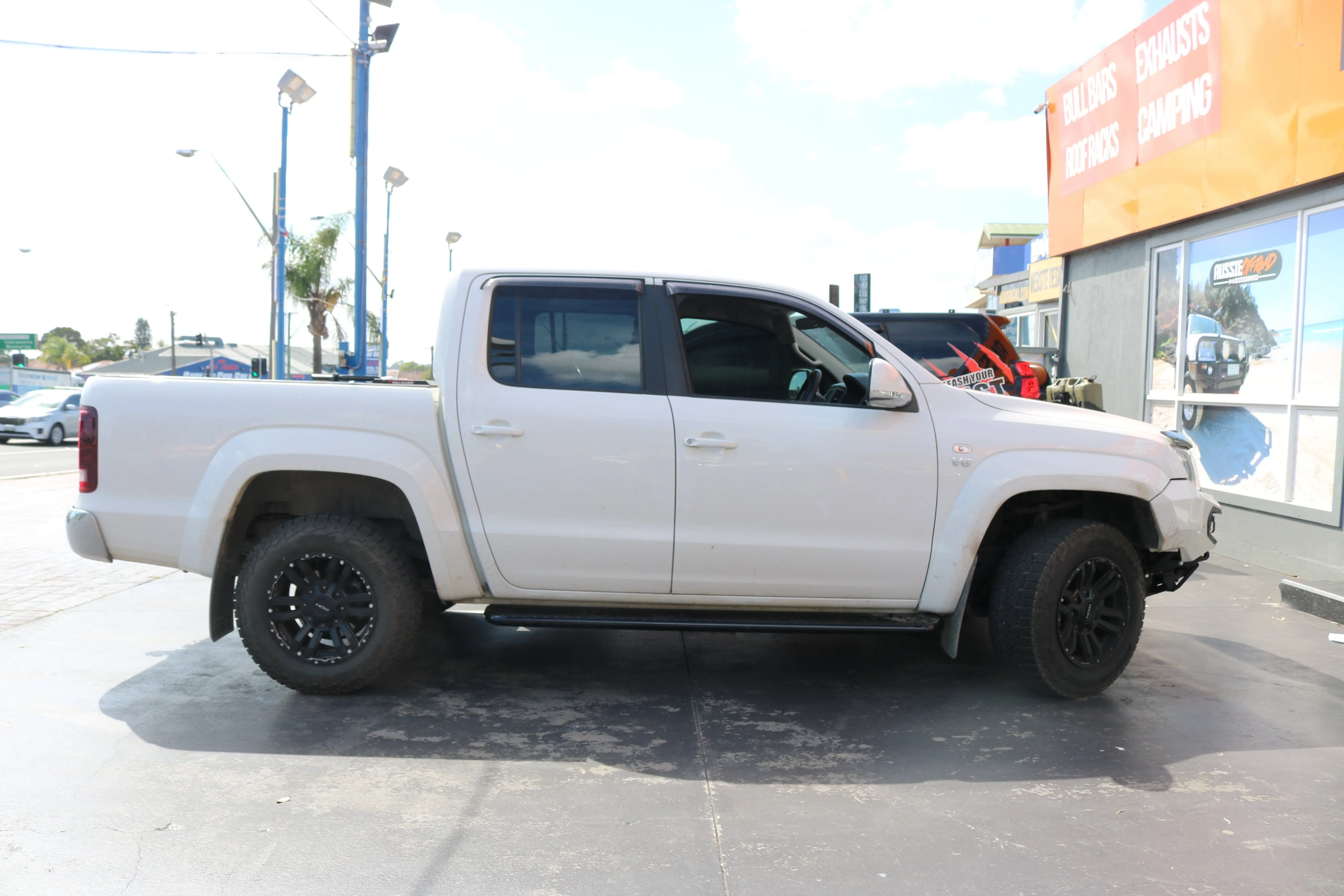 Amarok Rock sliders ADR APPROVED | Rockarmor 4x4