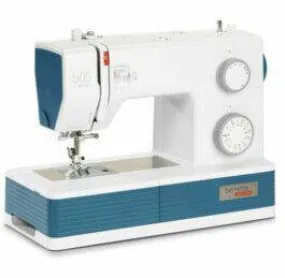 bernette b05 Academy Sewing Machine