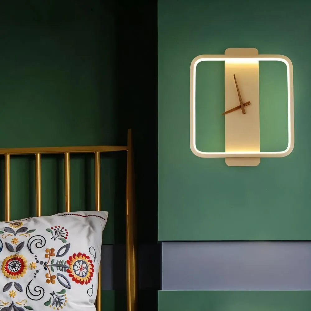 Chronos Wall Lamp