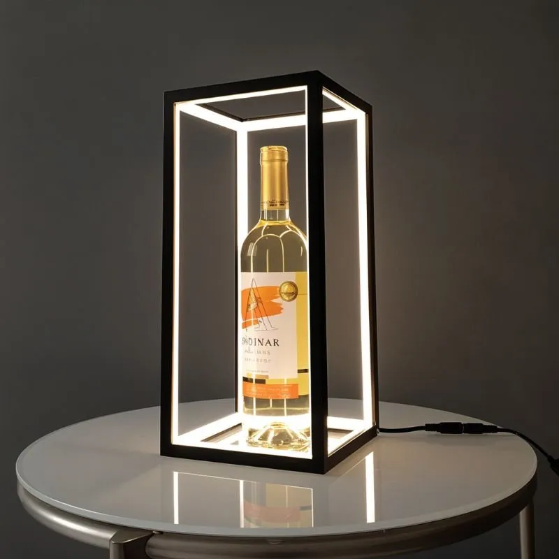 Cubiform Table Lamp