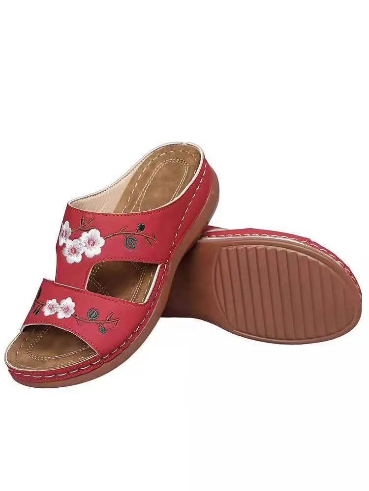 Fashion Slope with Ladies Casual Sandals and Slippers - Women's shoes