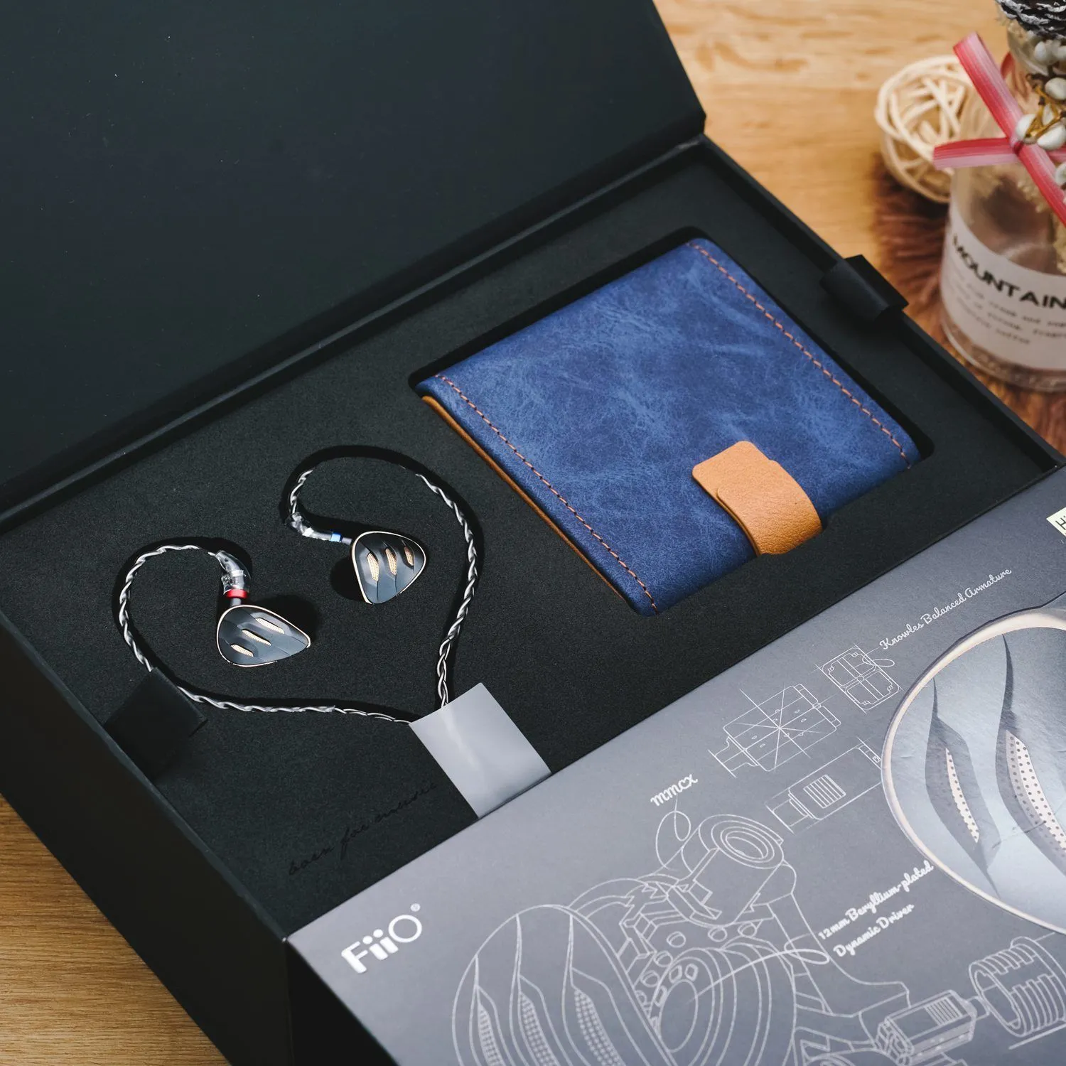 FiiO FH5s Pro 2BA   2DD Beryllium-Plated In Ear Monitors