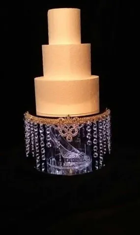 Glass shoe slipper wedding cake stand by Crystal wedding uk