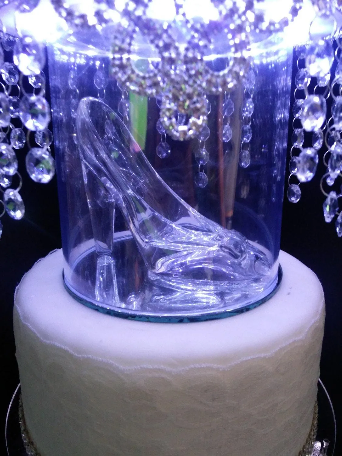 Glass shoe slipper wedding cake stand by Crystal wedding uk