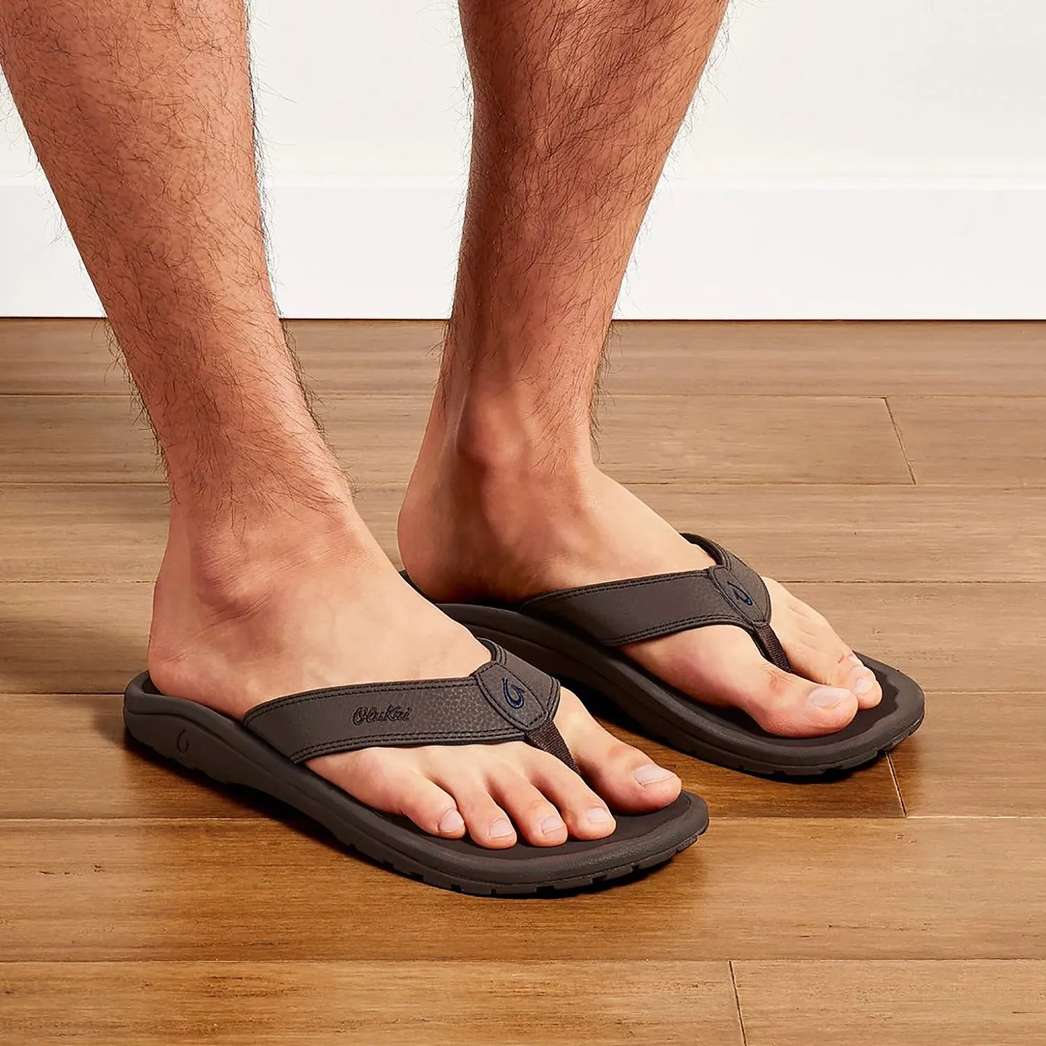 Men's OluKai Ohana Dark Wood/ Dark Wood Synthetic