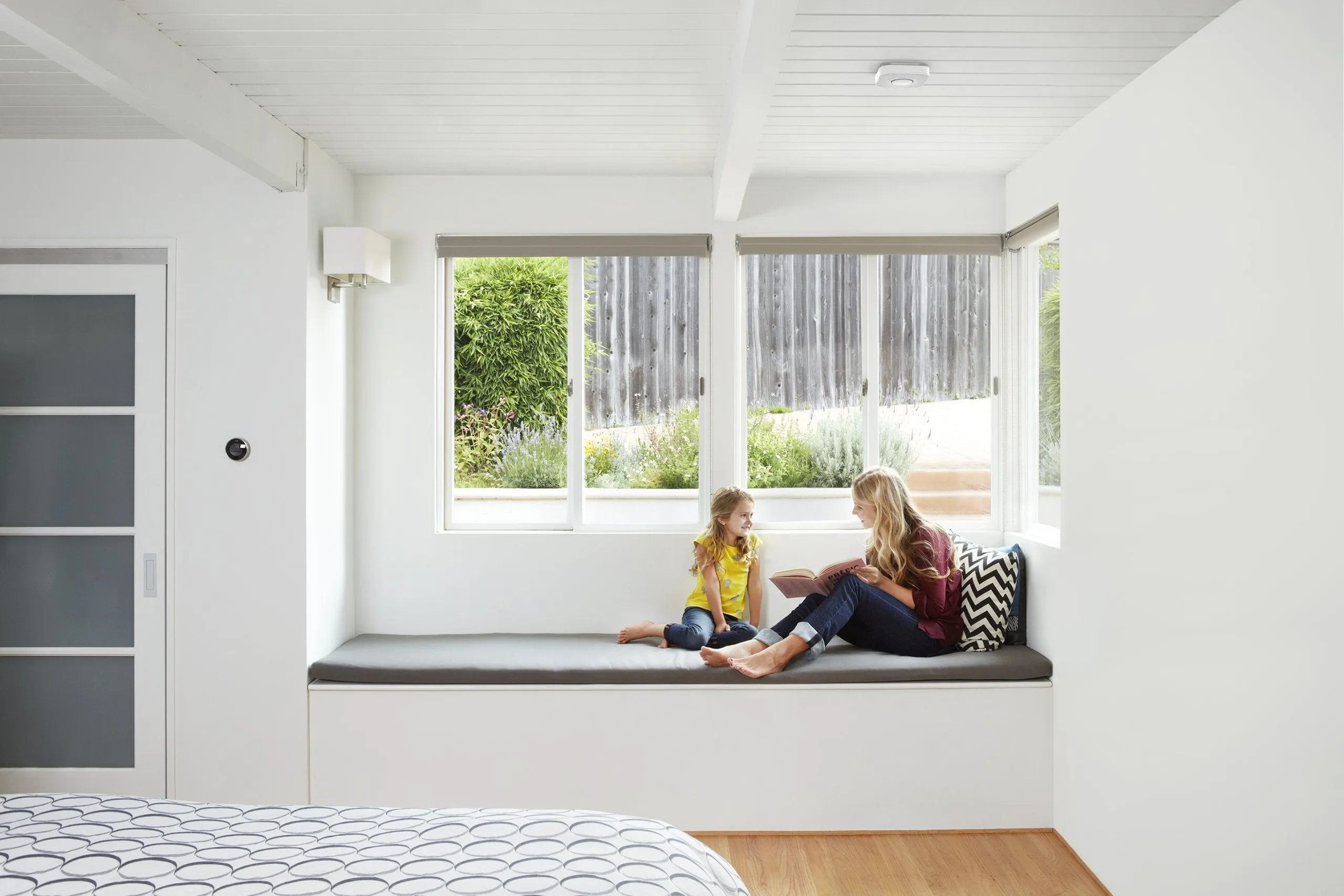 Nest S2003BW Smoke and carbon Monoxide Alarm