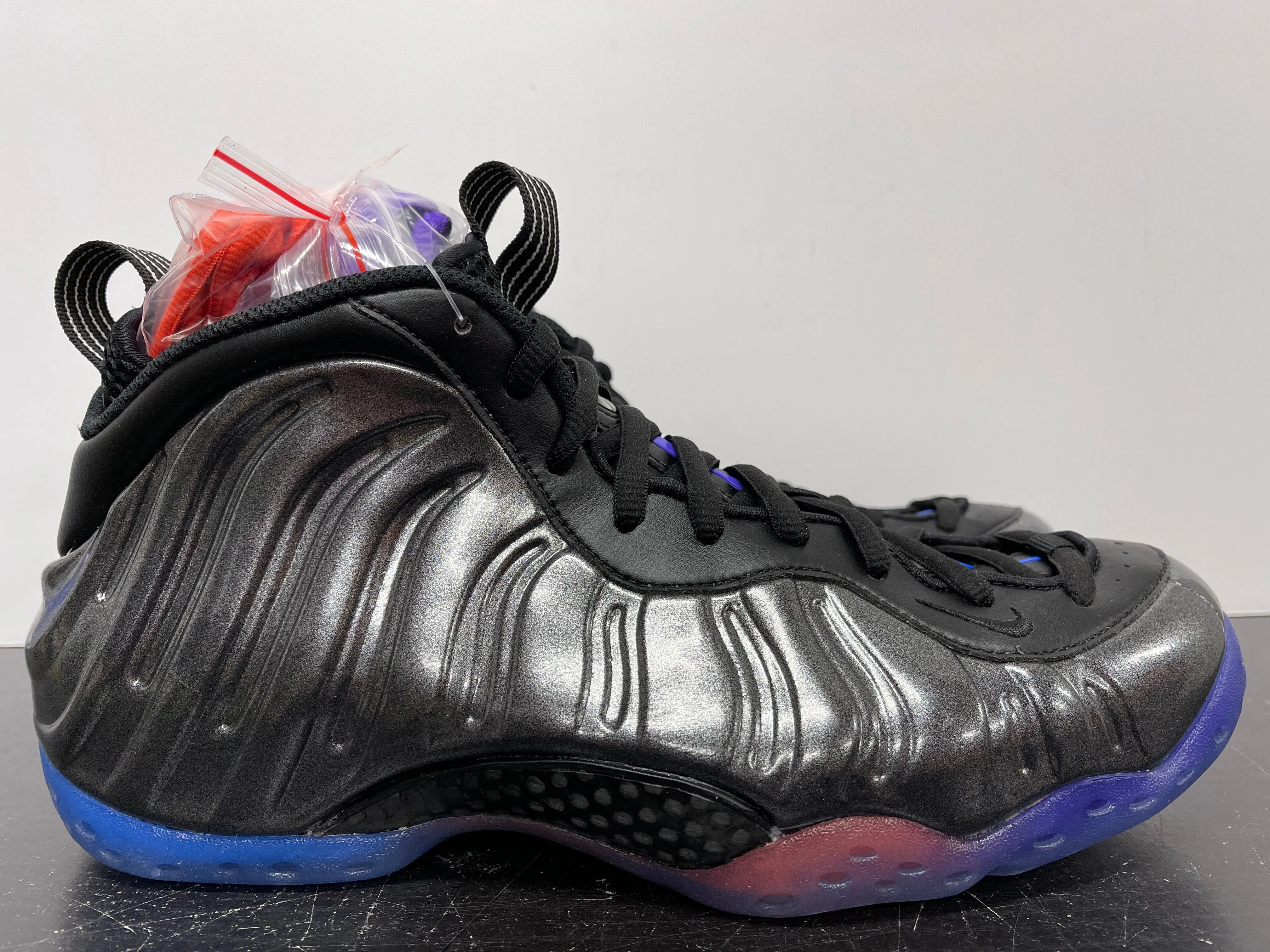 Nike Air Foamposite One Gradient Soles