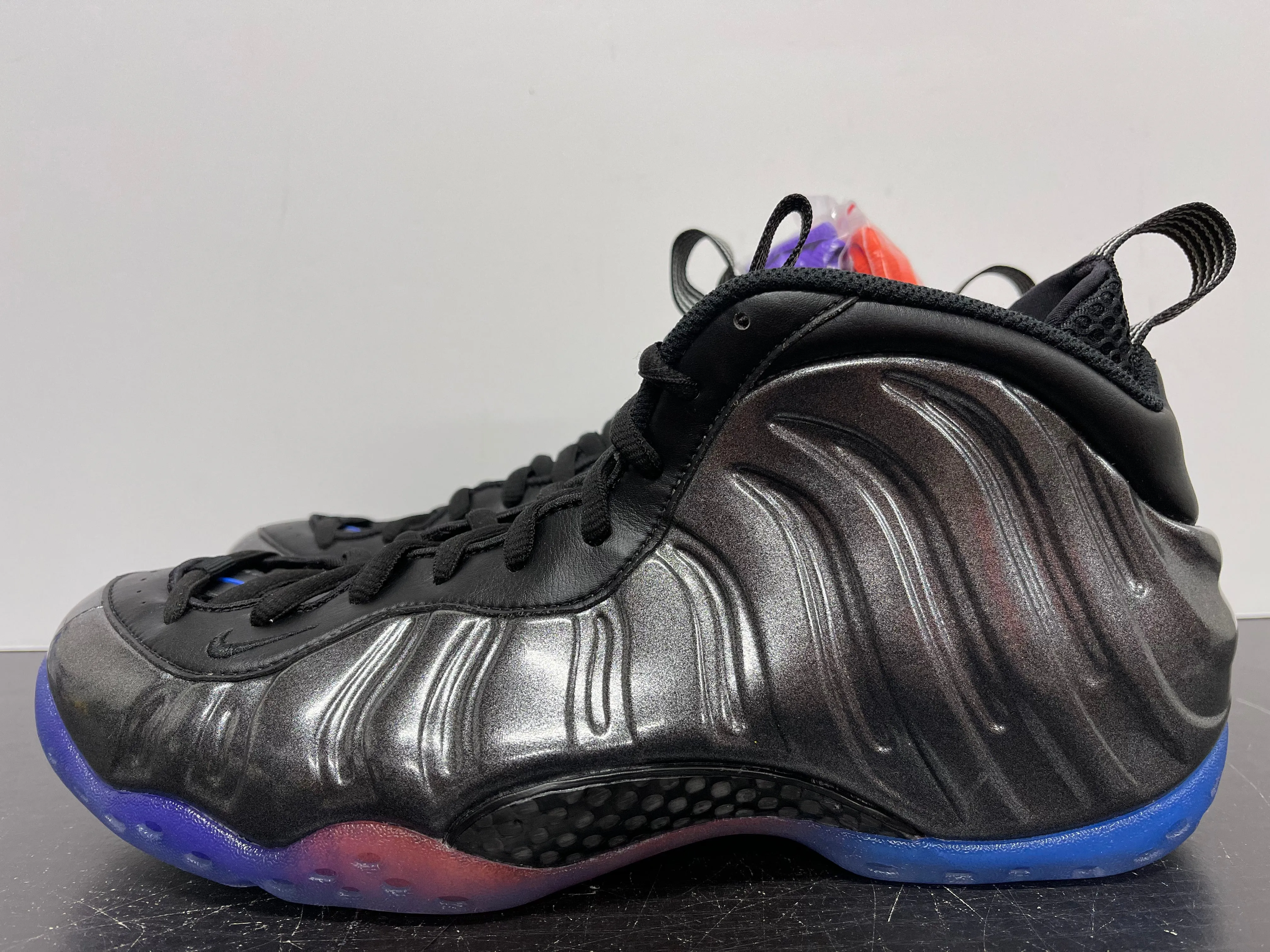 Nike Air Foamposite One Gradient Soles