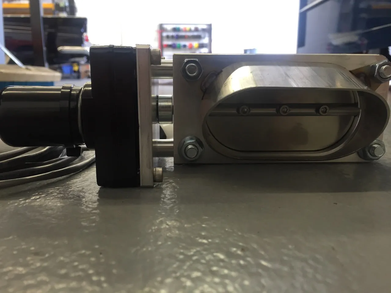 Single Exhaust Cutout