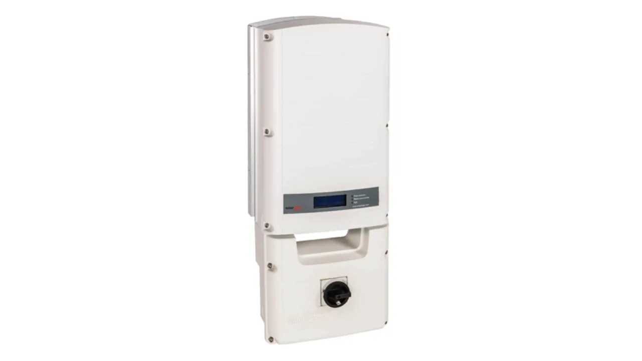 SolarEdge 25,000W Three Phase Inverter R4 with DC Safety Unit and fuses NO DISPLAY